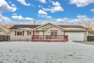 1607 Walter AVENUE, Mount Pleasant, WI 53403