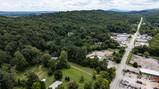6120 Dayton Boulevard, Hixson, TN 37343