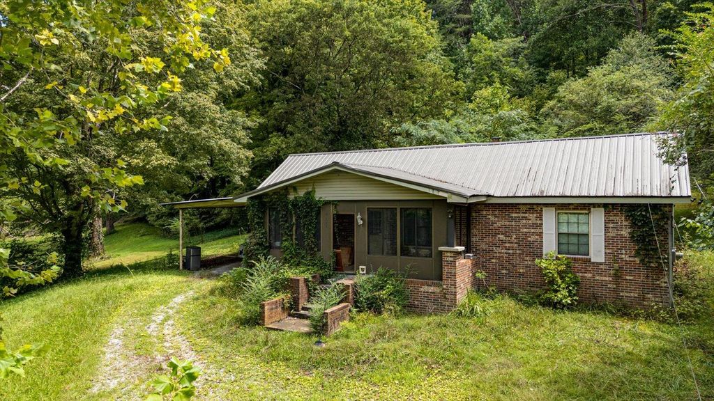 6120 Dayton Boulevard, Hixson, TN 37343