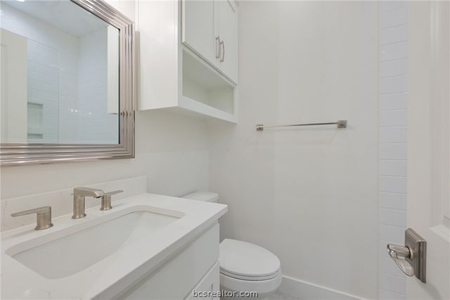 1968 Arcadia Bluffs Drive, College Station, TX 77845