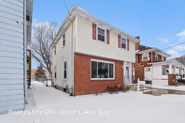 1407 Bay Street, Saginaw, MI 48602