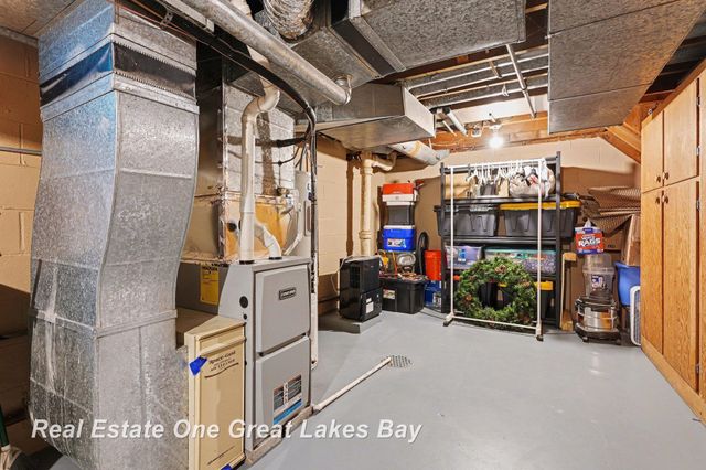 1407 Bay Street, Saginaw, MI 48602