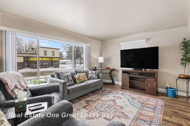 1407 Bay Street, Saginaw, MI 48602