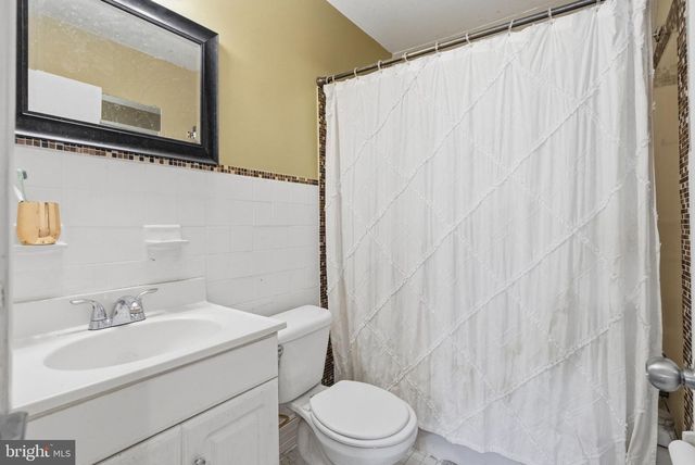 76 SALEM RD, Schwenksville, PA 19473
