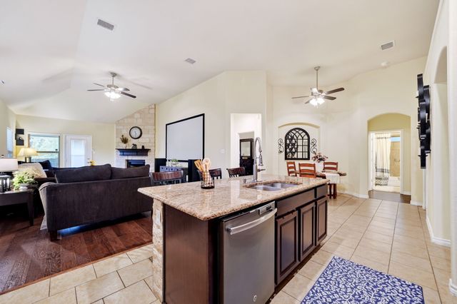 11205 Gibbons Creek Drive, Frisco, TX 75036