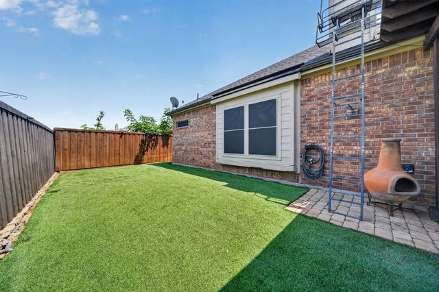 11205 Gibbons Creek Drive, Frisco, TX 75036