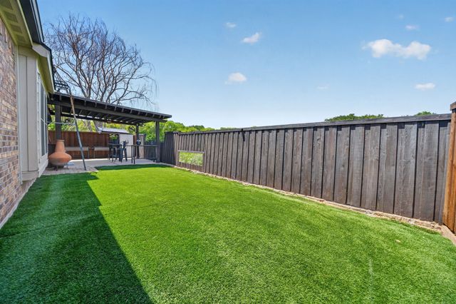 11205 Gibbons Creek Drive, Frisco, TX 75036