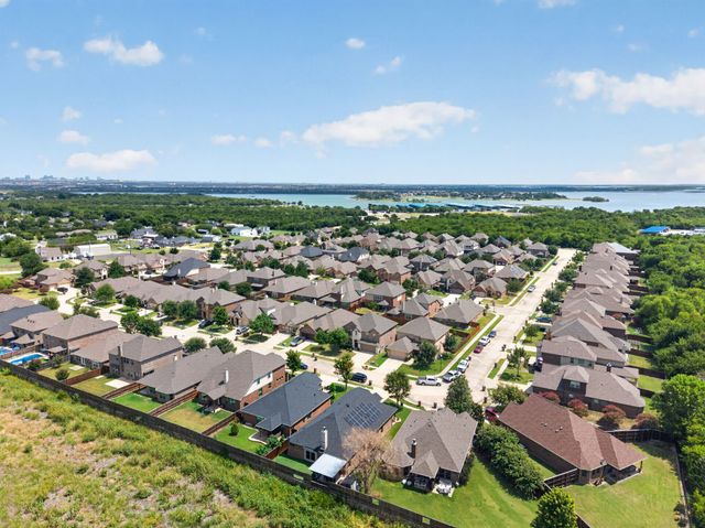 11205 Gibbons Creek Drive, Frisco, TX 75036