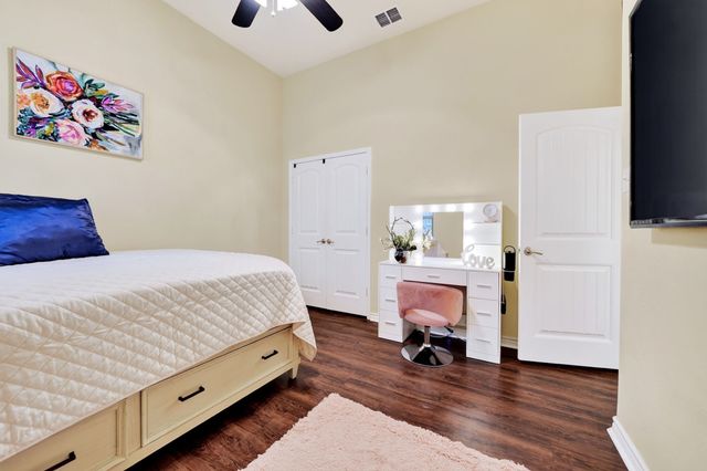11205 Gibbons Creek Drive, Frisco, TX 75036