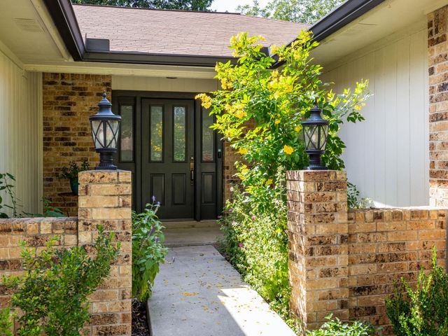 11208 Bluff Canyon DR, Austin, TX 78754