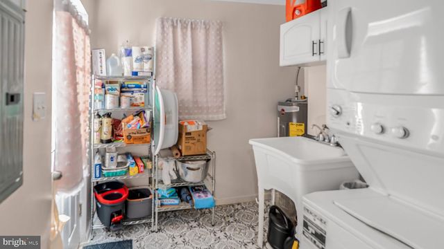101 OAK AVE, Bellmawr, NJ 08031