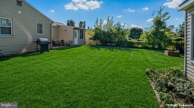 101 OAK AVE, Bellmawr, NJ 08031