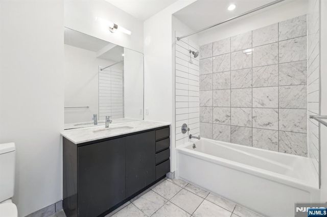 1 Executive 514, Fort Lee, NJ 07024