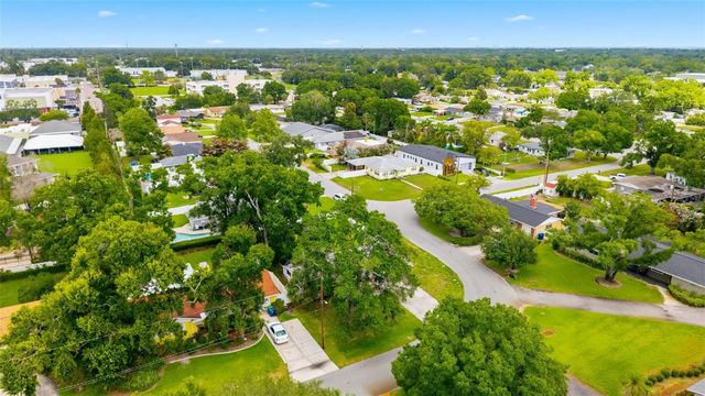 2109 W ERNA DRIVE, Tampa, FL 33603