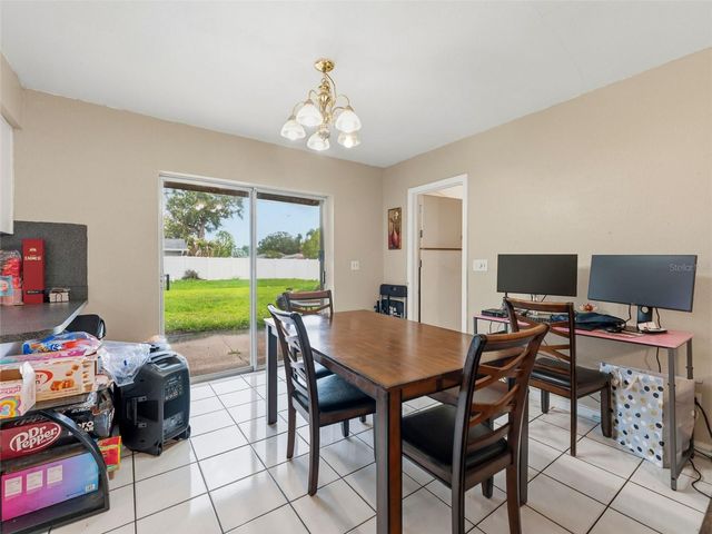 2109 W ERNA DRIVE, Tampa, FL 33603