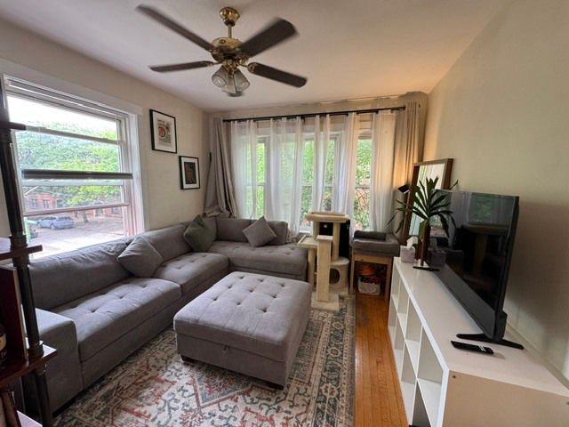 4157 N Wolcott Avenue 2N, Chicago, IL 60613