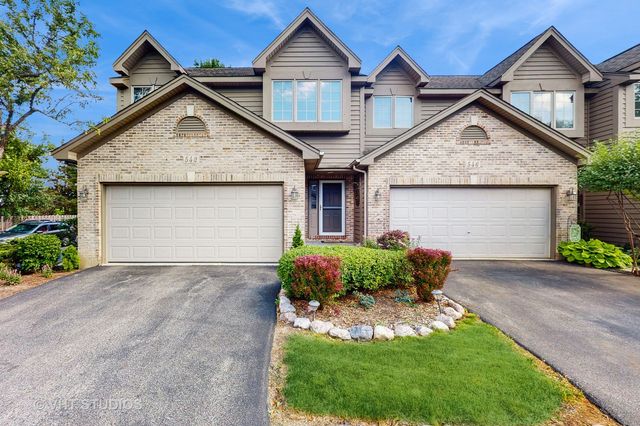 542 Silver Aspen Circle, Crystal Lake, IL 60014