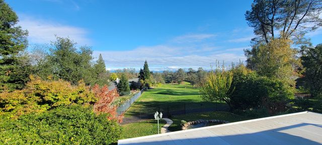 1575 St Andrews Drive, Redding, CA 96003