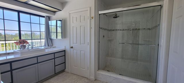 1575 St Andrews Drive, Redding, CA 96003