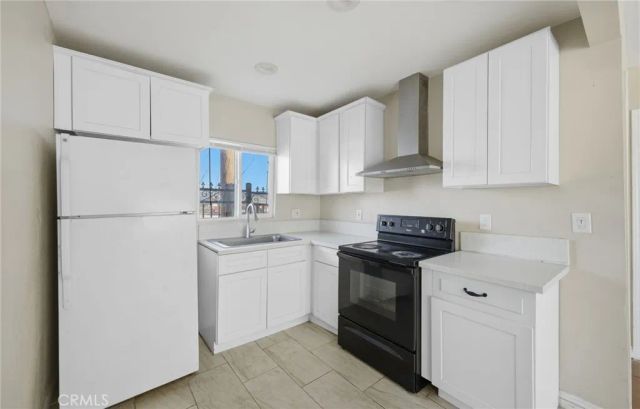 409 N 3rd Avenue, Barstow, CA 92311