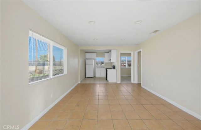 409 N 3rd Avenue, Barstow, CA 92311