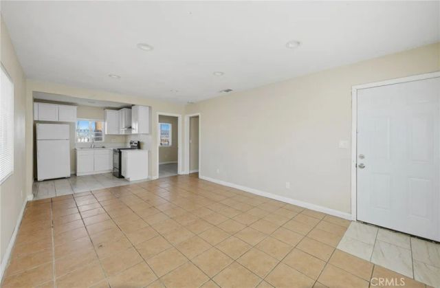 409 N 3rd Avenue, Barstow, CA 92311