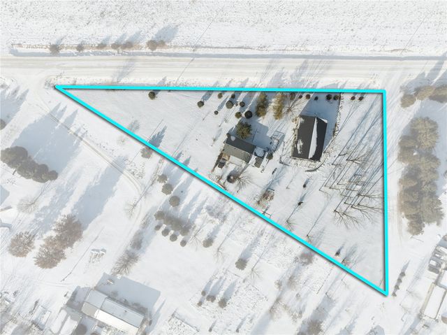 2866 60th Street, Vinton, IA 52349