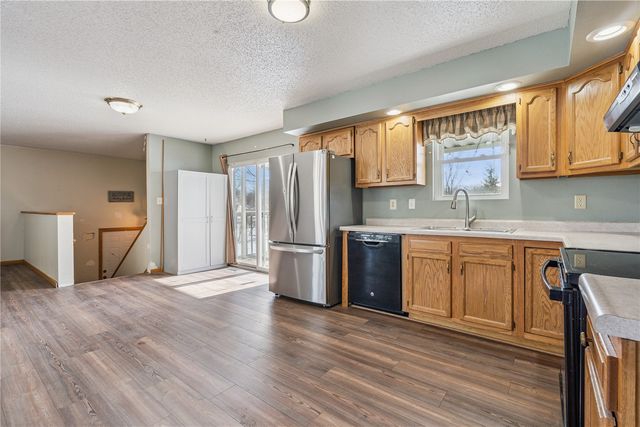 2866 60th Street, Vinton, IA 52349