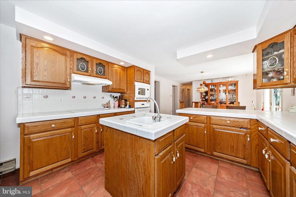 Image 13 of property listing at 1149 MARTHAS CT E, Knoxville, MD 21758