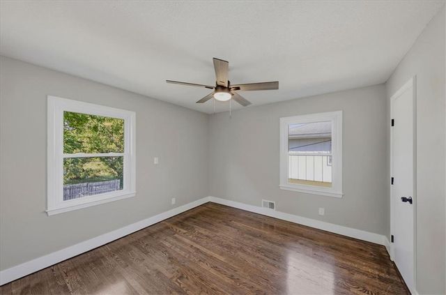 1704 E 79th Street, Kansas City, MO 64131