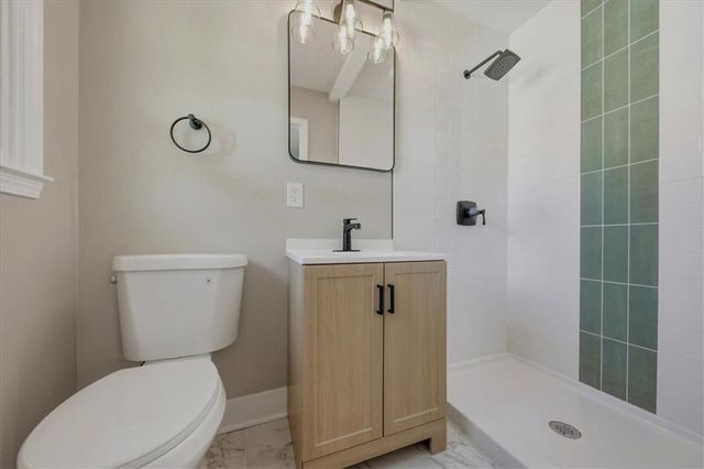 1704 E 79th Street, Kansas City, MO 64131