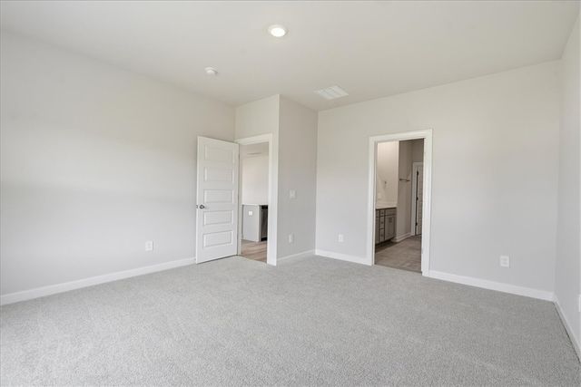 931 Rising Oak Court, Spartanburg, SC 29301