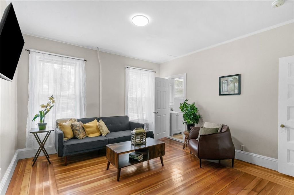 1413 Broad Street, Providence, RI 02905
