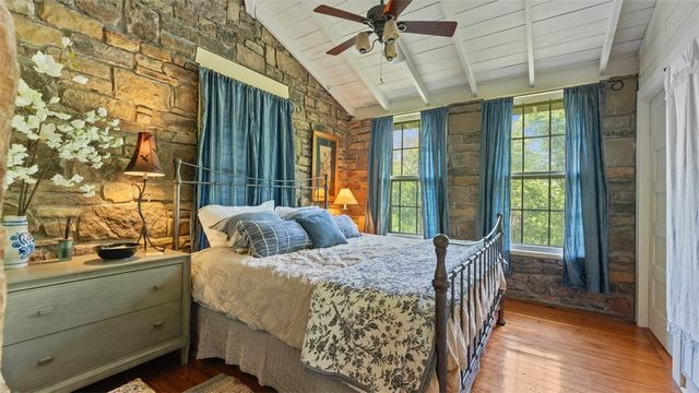 21701 Mount Gaylor, Winslow, AR 72959