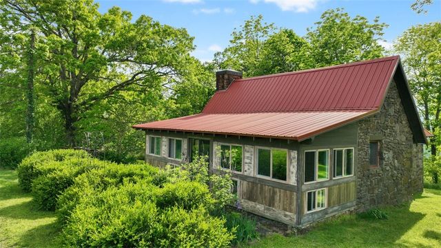 21701 Mount Gaylor, Winslow, AR 72959