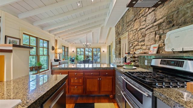 21701 Mount Gaylor, Winslow, AR 72959