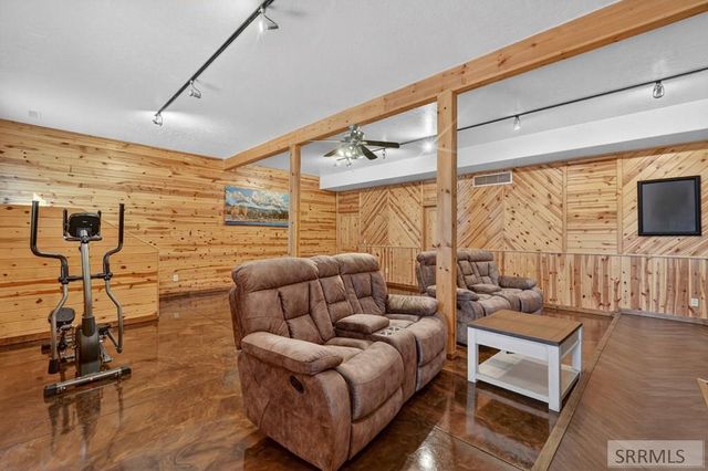 1279 Swisher Road, Pocatello, ID 83204