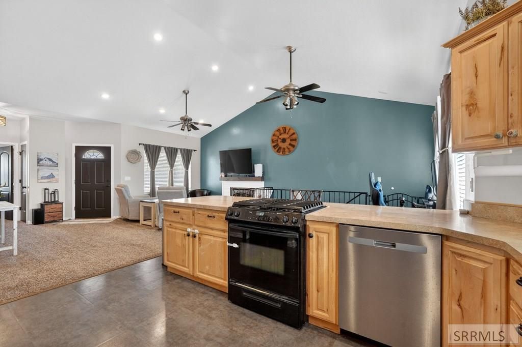 Image 10 of property listing at 1279 Swisher Road, Pocatello, ID 83204