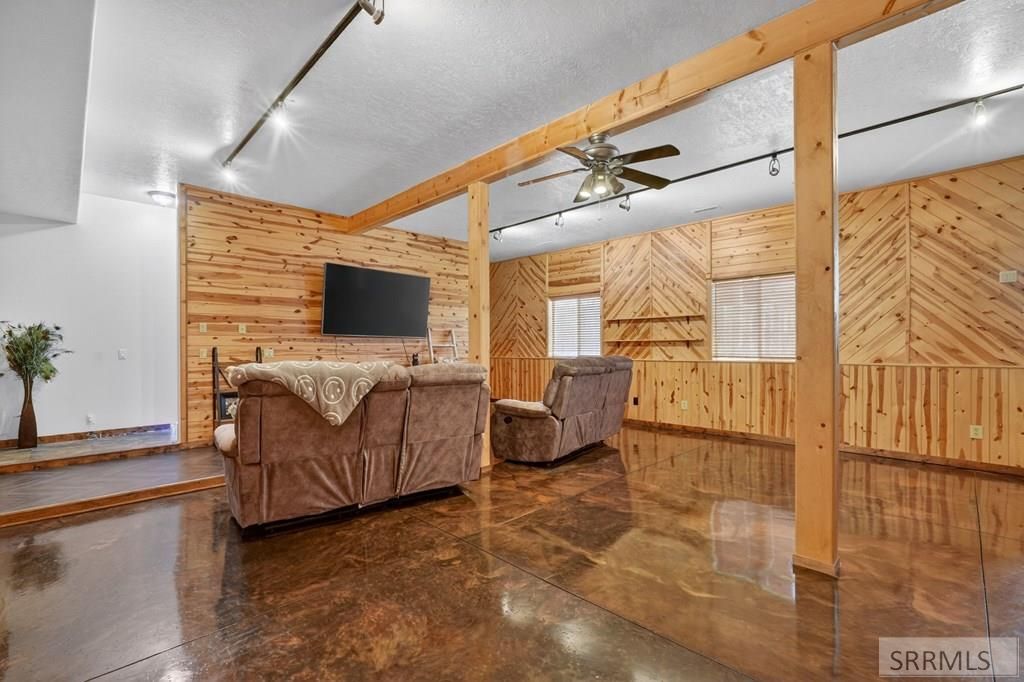 Image 26 of property listing at 1279 Swisher Road, Pocatello, ID 83204