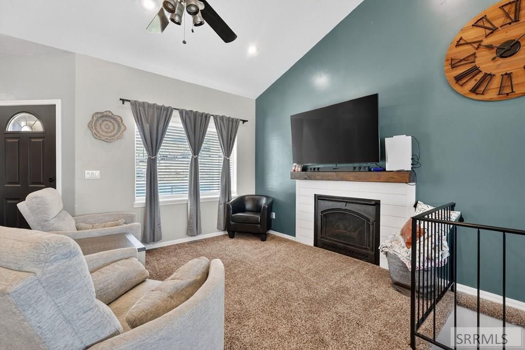 Image 4 of property listing at 1279 Swisher Road, Pocatello, ID 83204