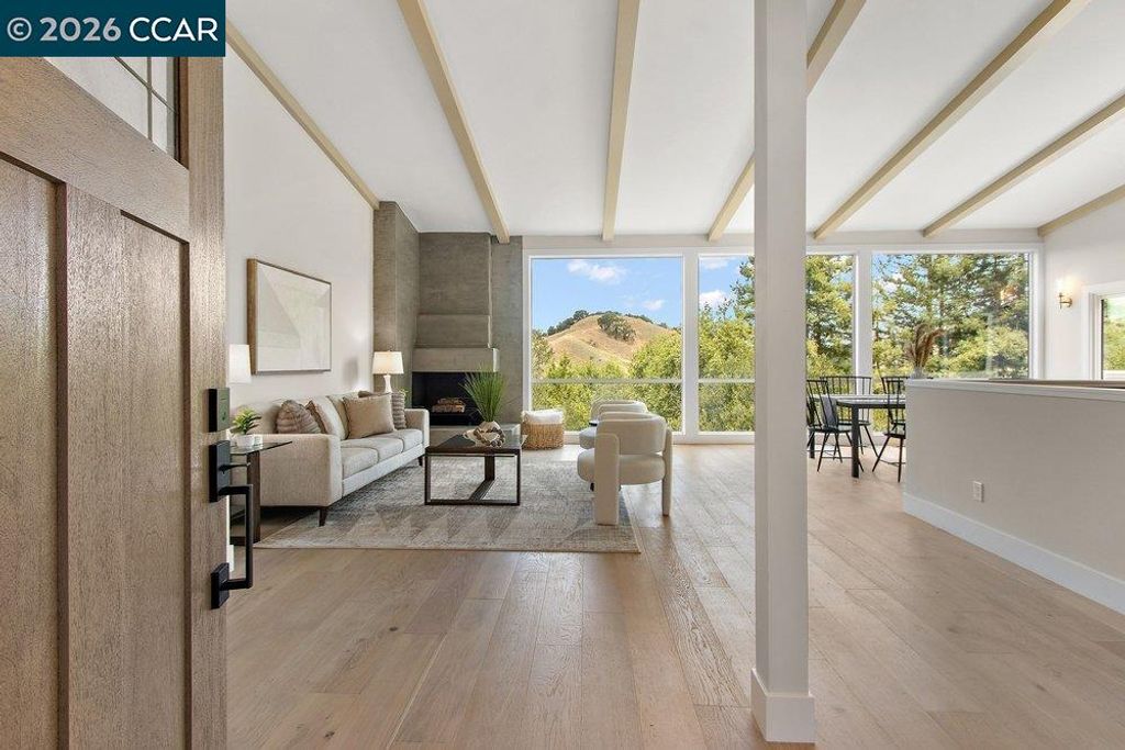 16 Sunnyside Ct, Orinda, CA 94563