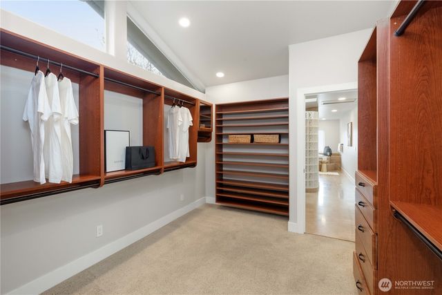 17714 SE 40th Place, Bellevue, WA 98008