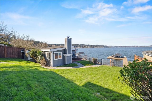 17714 SE 40th Place, Bellevue, WA 98008