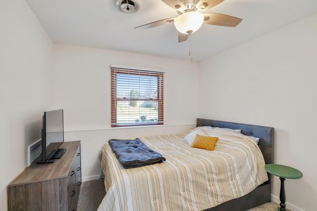 8676 Fulton Place, Crown Point, IN 46307