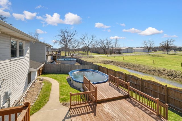 8676 Fulton Place, Crown Point, IN 46307