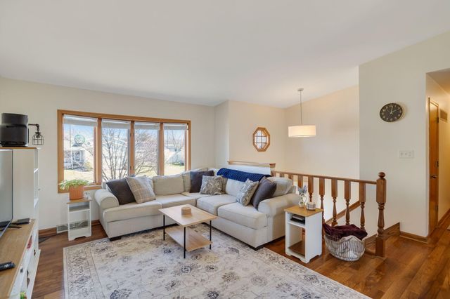 8676 Fulton Place, Crown Point, IN 46307