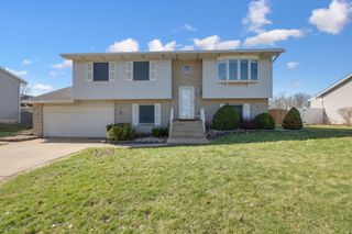 8676 Fulton Place, Crown Point, IN 46307