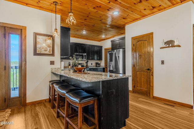 2927 Joyner Hills Lane, Sevierville, TN 37876