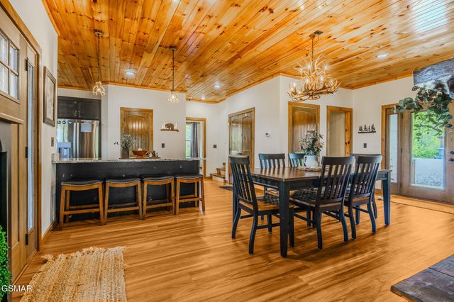 2927 Joyner Hills Lane, Sevierville, TN 37876