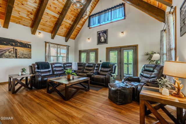 2927 Joyner Hills Lane, Sevierville, TN 37876